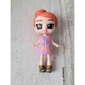 Fashionista mini doll girl bun toy figure boots